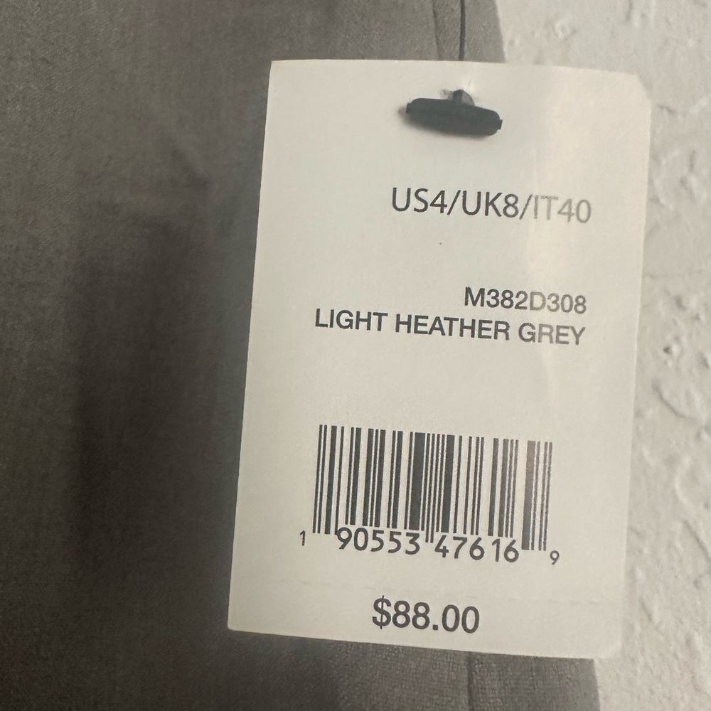 Tahari Grey Skirt Size 4 - Picture 6 of 8